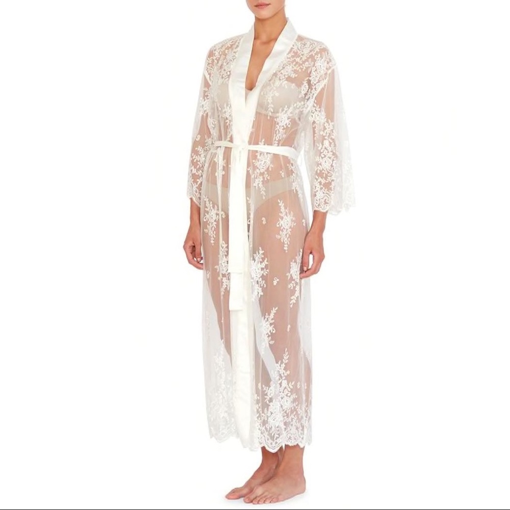BHLDN Rya Darling Robe